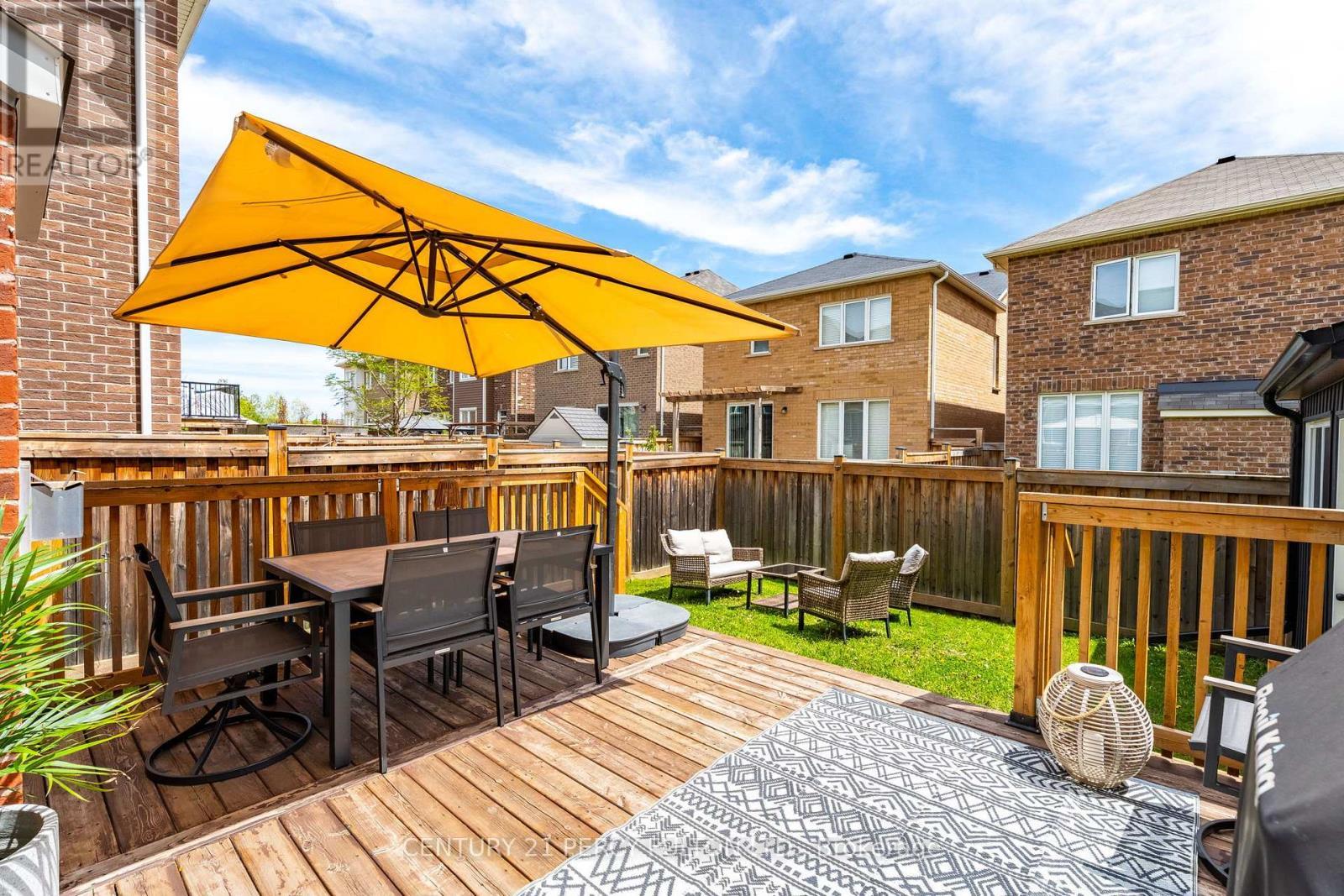 458 Etheridge Avenue, Milton, ON - Outdoor With Deck Patio Veranda With Exterior
