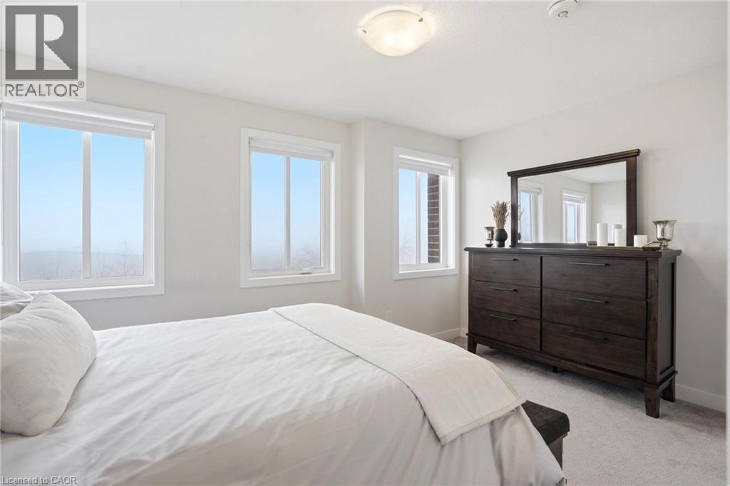 59 Markle Crescent, Ancaster, ON - Indoor Photo Showing Bedroom