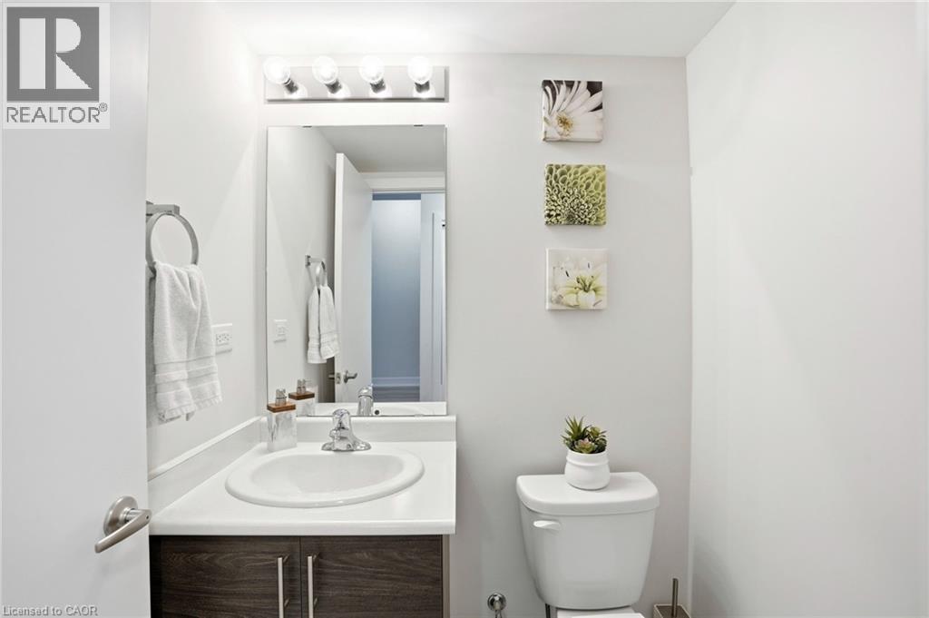 59 Markle Crescent, Ancaster, ON - Indoor Photo Showing Bathroom
