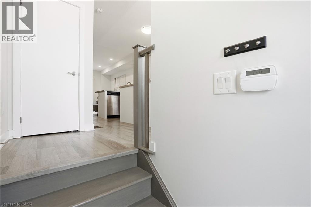 59 Markle Crescent, Ancaster, ON - Indoor Photo Showing Other Room