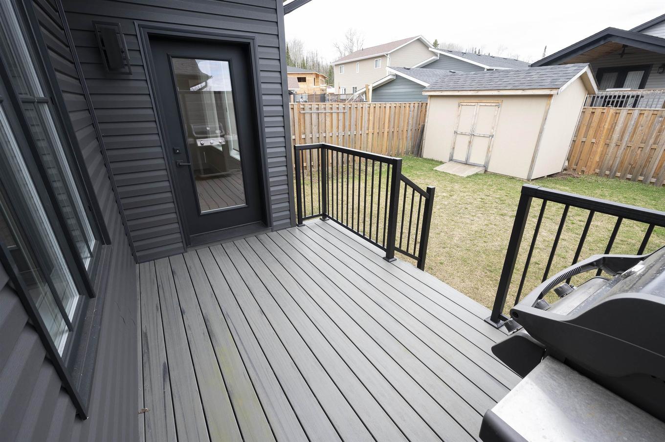 510 Gemstone Drive, Thunder Bay, ON - Outdoor With Deck Patio Veranda With Exterior