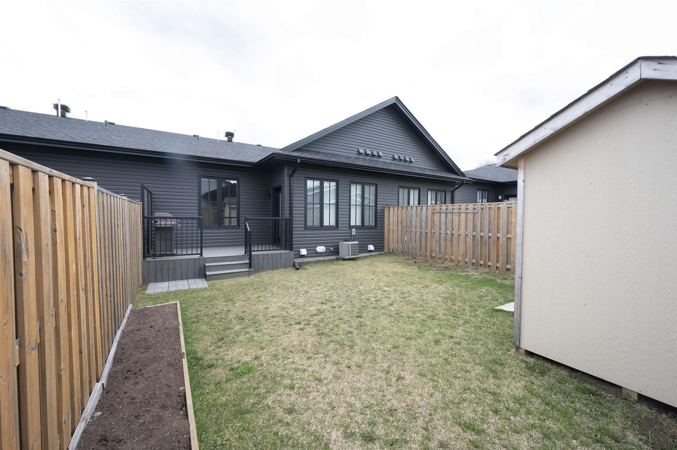 510 Gemstone Drive, Thunder Bay, ON - Outdoor With Deck Patio Veranda