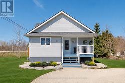 11 STALKER STREET Collingwood, ON L9Y 3Z1