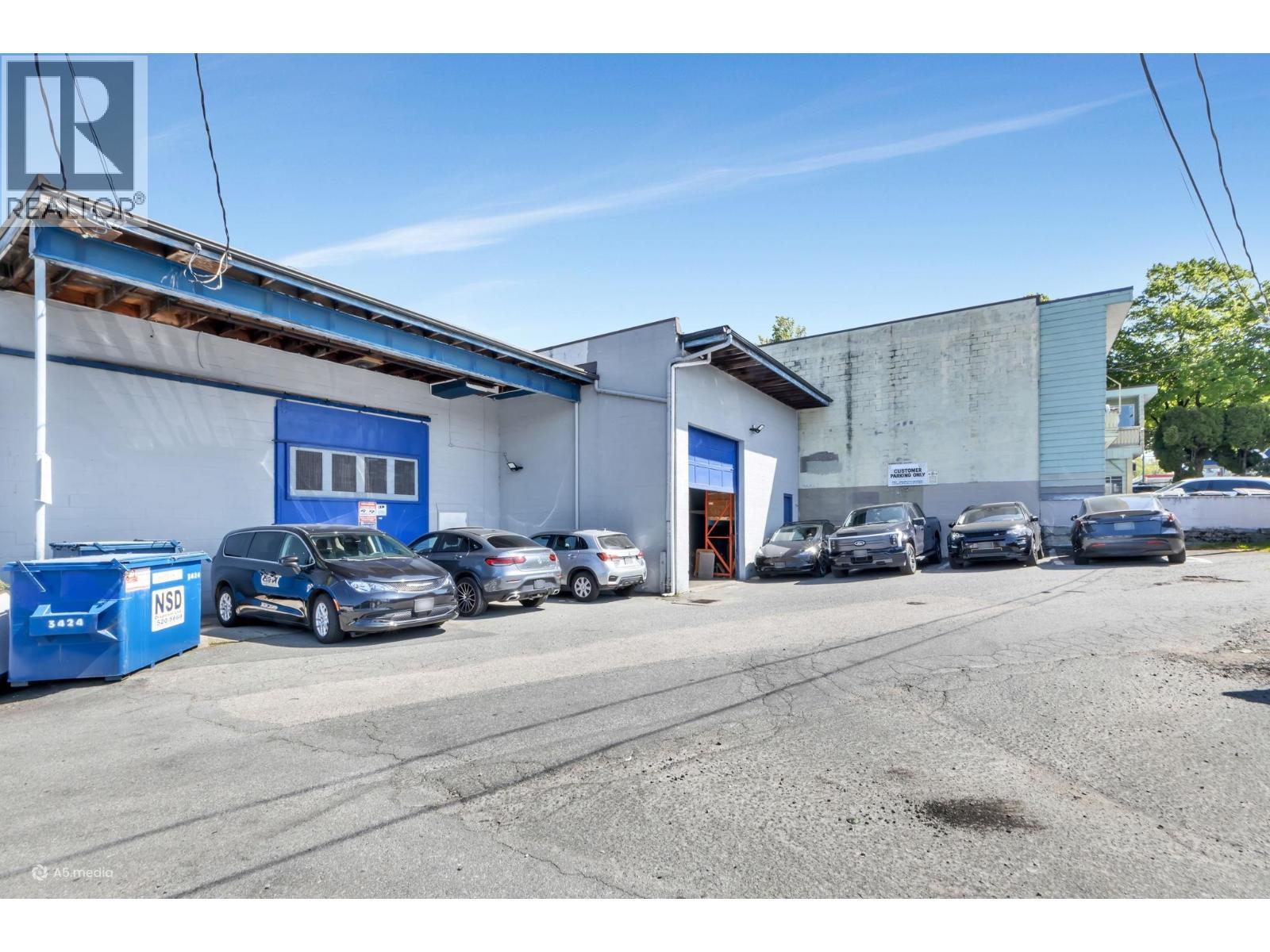 1872 Kingsway, Vancouver, BC