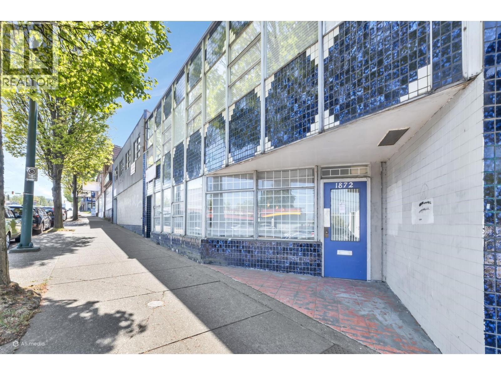 1872 Kingsway, Vancouver, BC