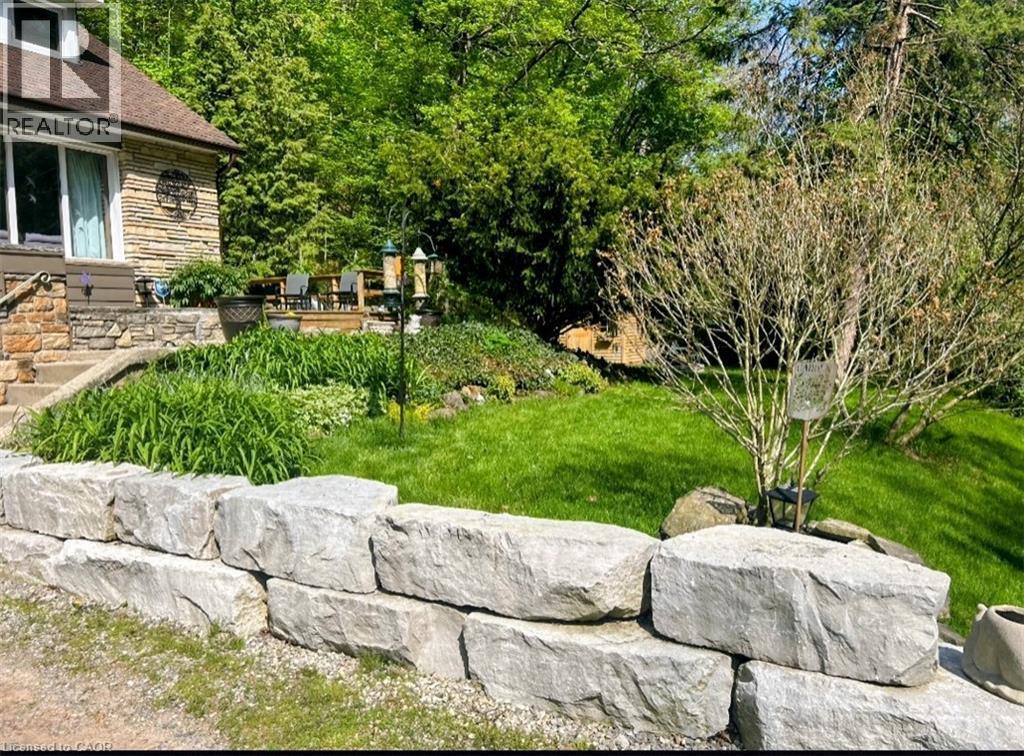 1333 Hidden Valley Road, Burlington, ON - Outdoor