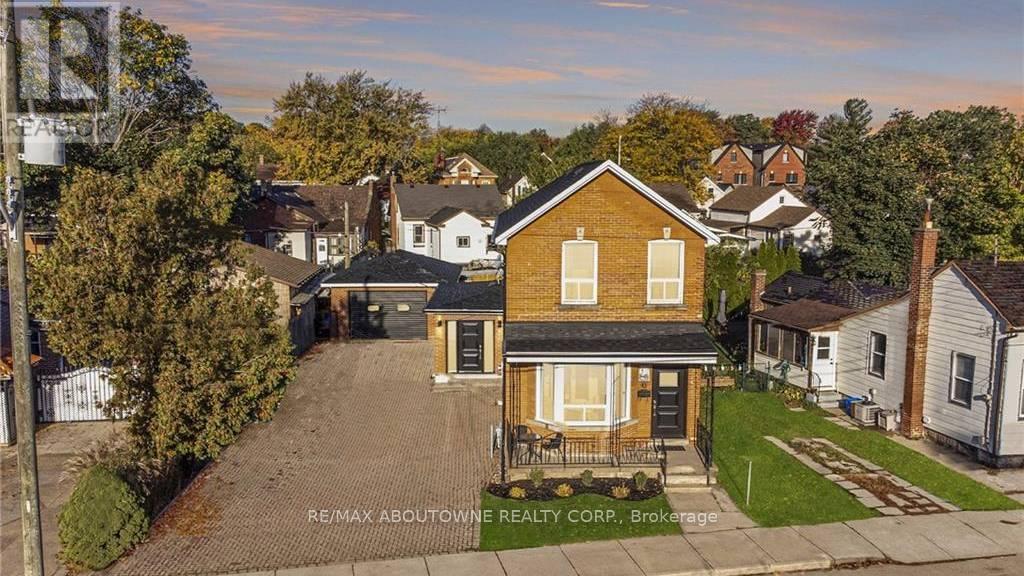 43 Crooks Street, Hamilton, ON - Outdoor