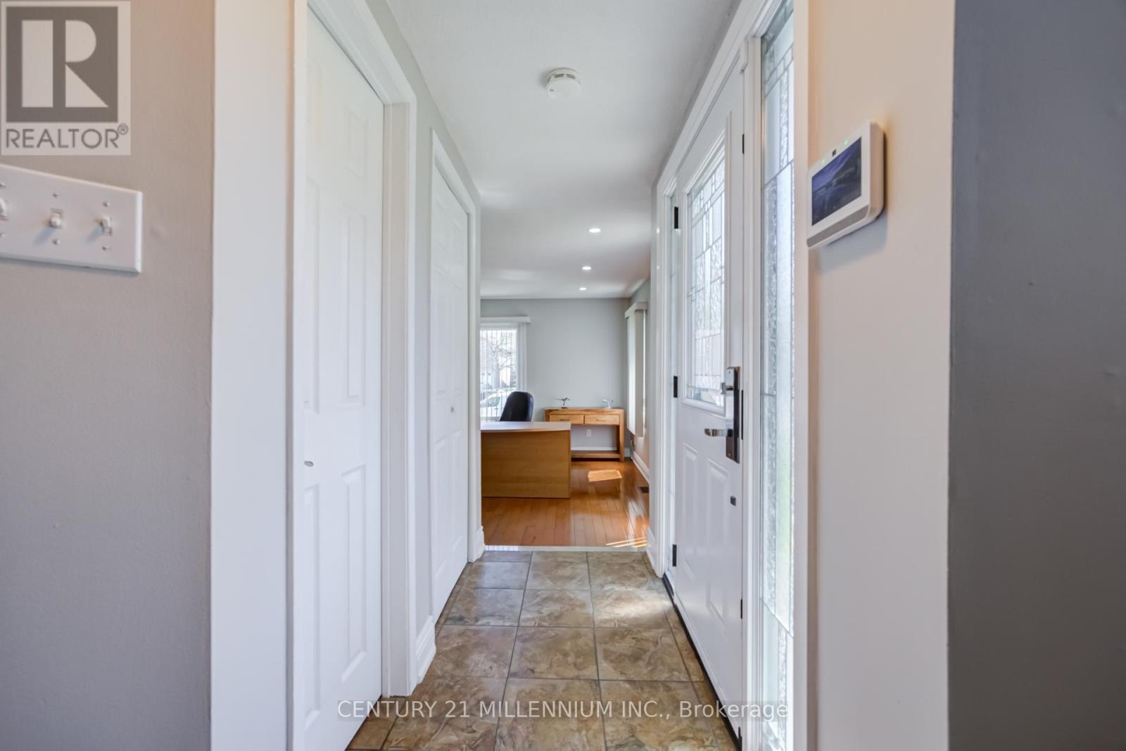 7220 Danton Promenade, Mississauga, ON - Indoor Photo Showing Other Room