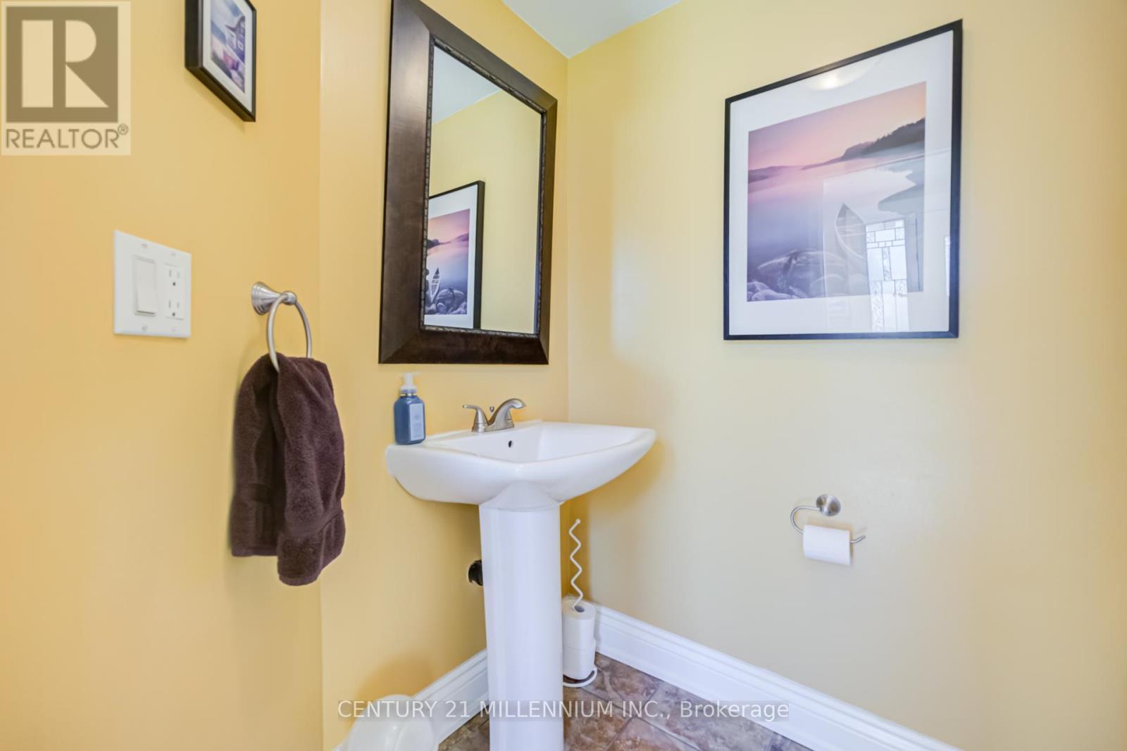 7220 Danton Promenade, Mississauga, ON - Indoor Photo Showing Bathroom