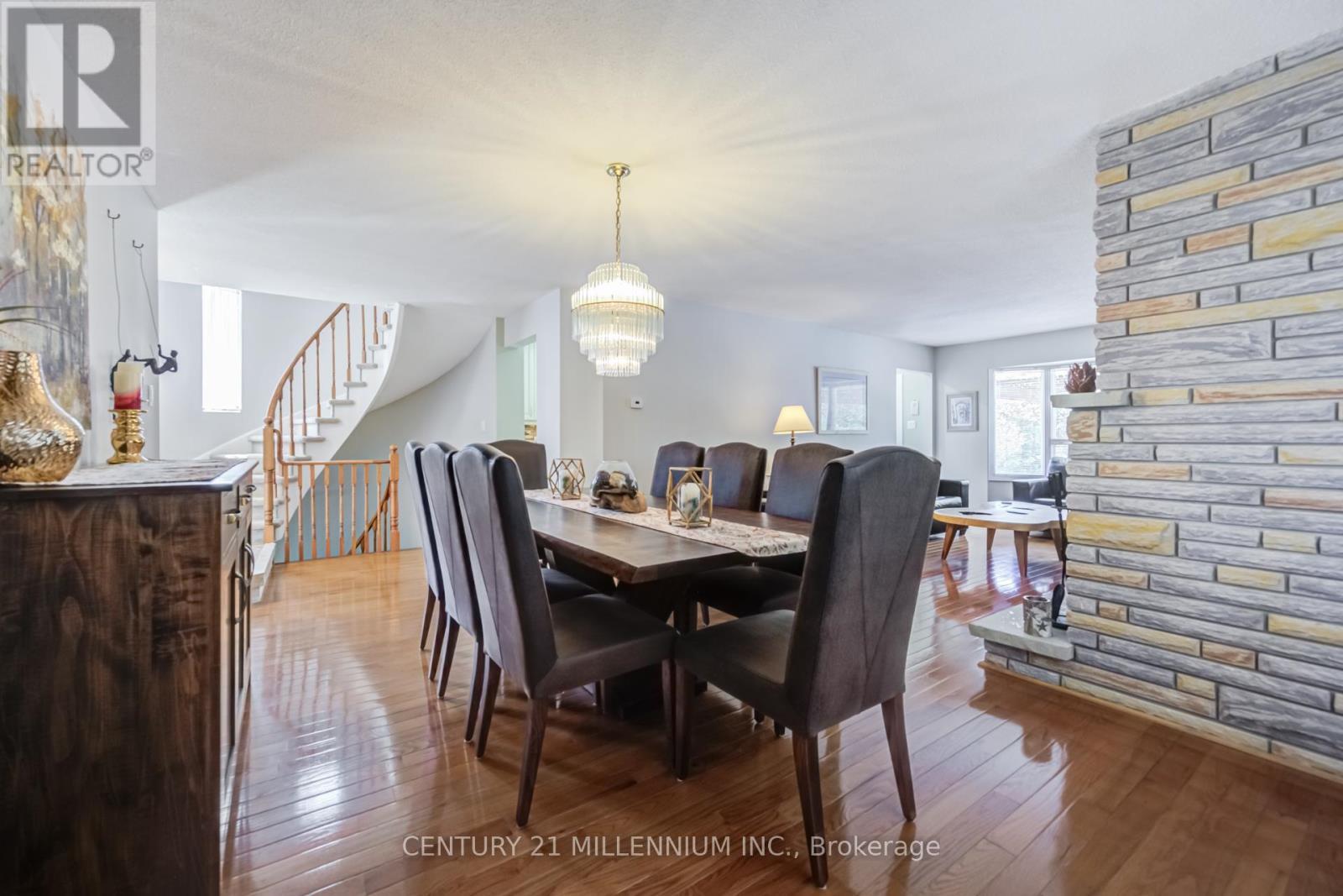 7220 Danton Promenade, Mississauga, ON - Indoor Photo Showing Dining Room