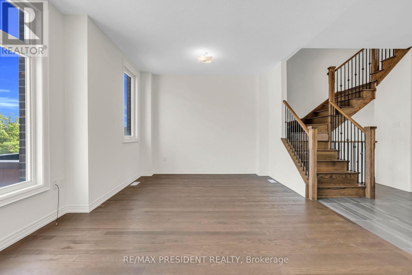 34 Queenpost Drive E, Brampton, ON - Indoor Photo Showing Other Room
