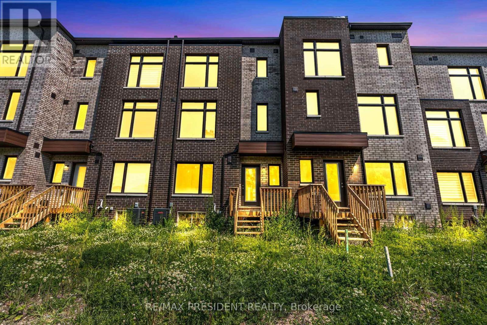 34 Queenpost Drive E, Brampton, ON - Outdoor