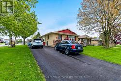 2 DAVID DRIVE St. Thomas, ON N5R 5L3