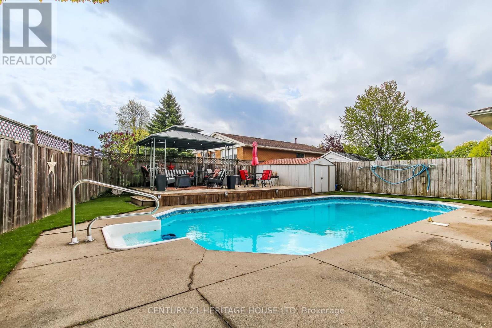 2 David Drive, St. Thomas, ON - Outdoor With In Ground Pool With Deck Patio Veranda With Backyard