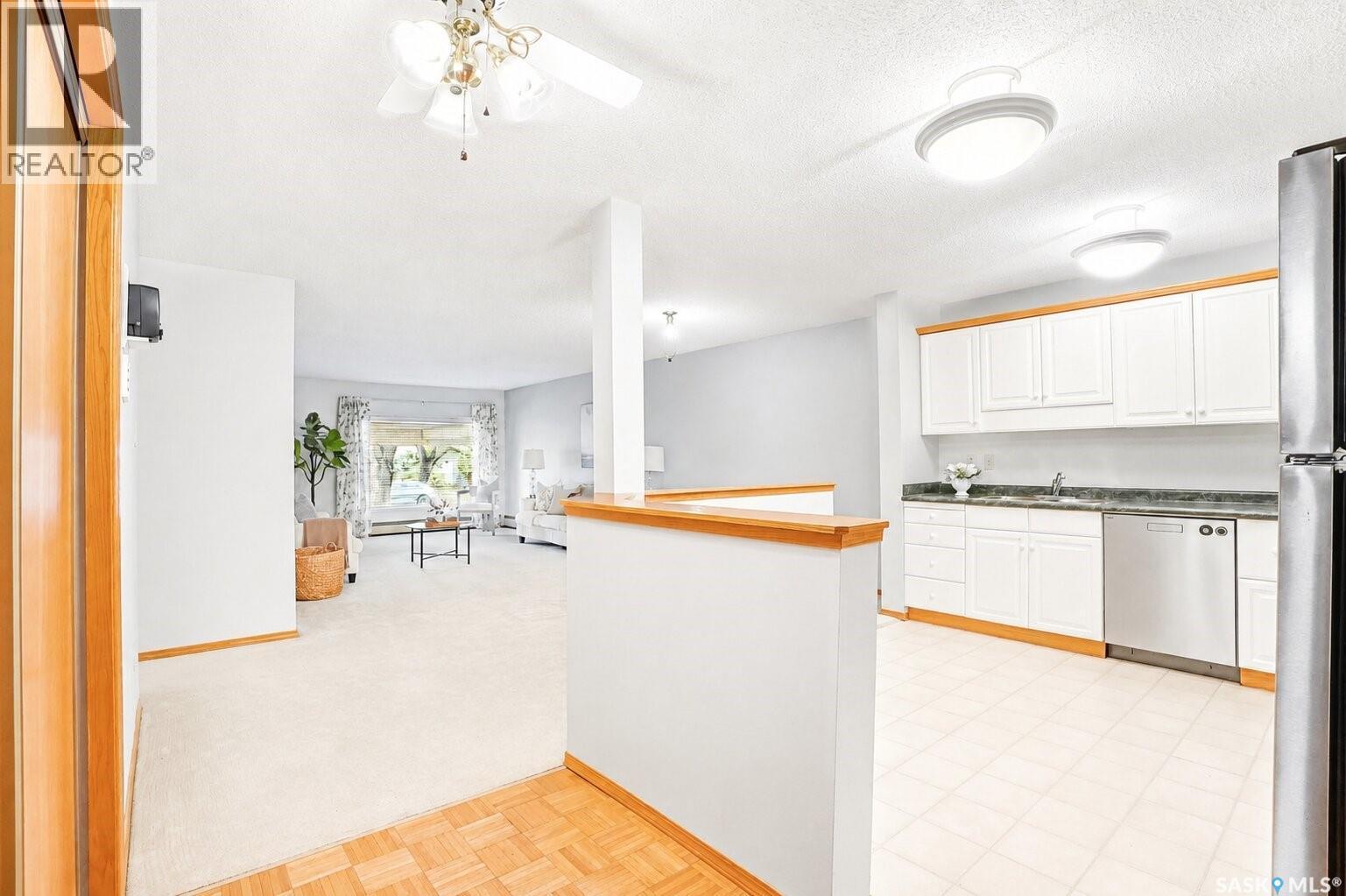 101 410 Main Street, Saskatoon, SK - Indoor Photo Showing Kitchen With Double Sink