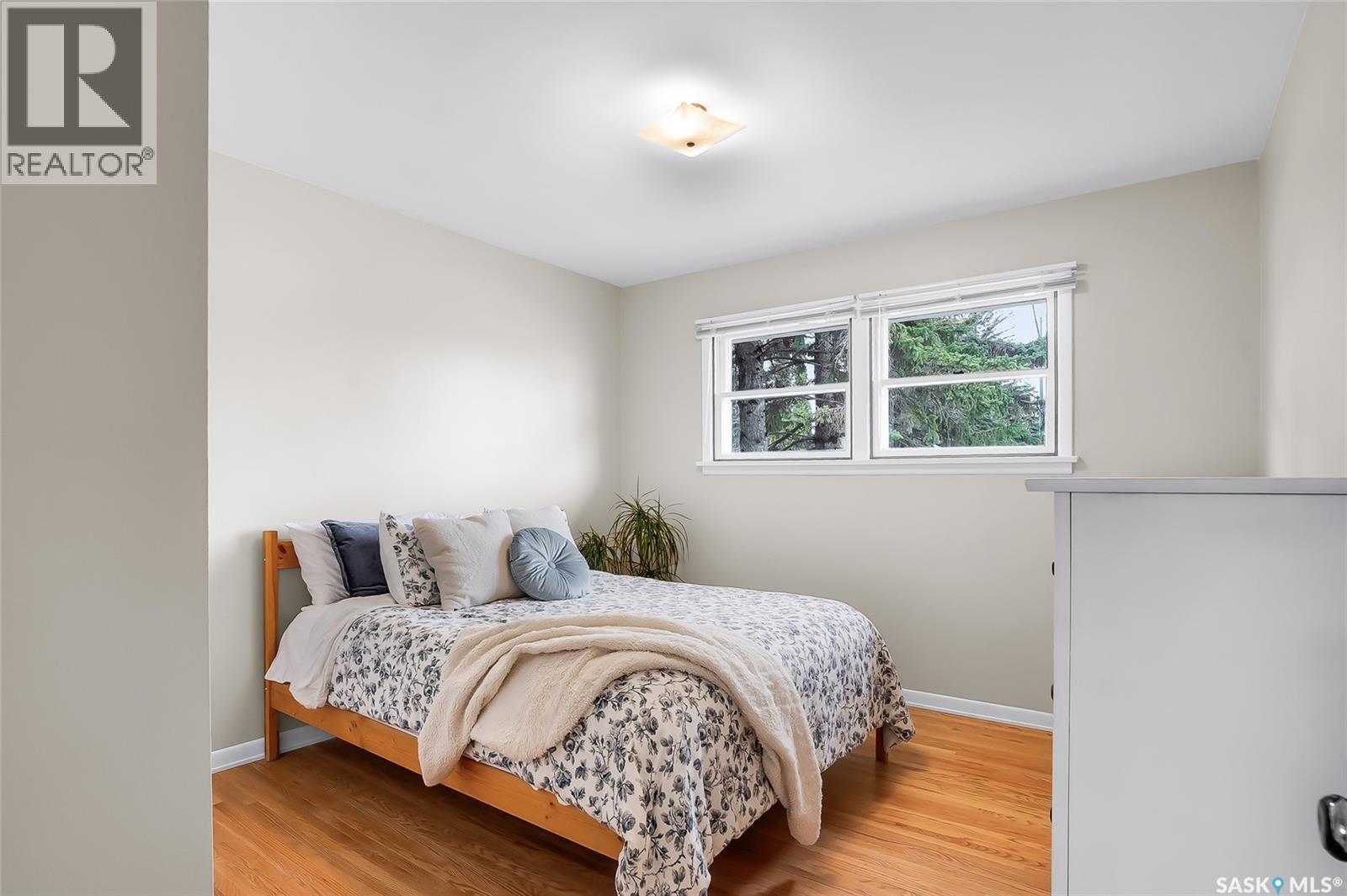1601 Cumberland Avenue S, Saskatoon, SK - Indoor Photo Showing Bedroom