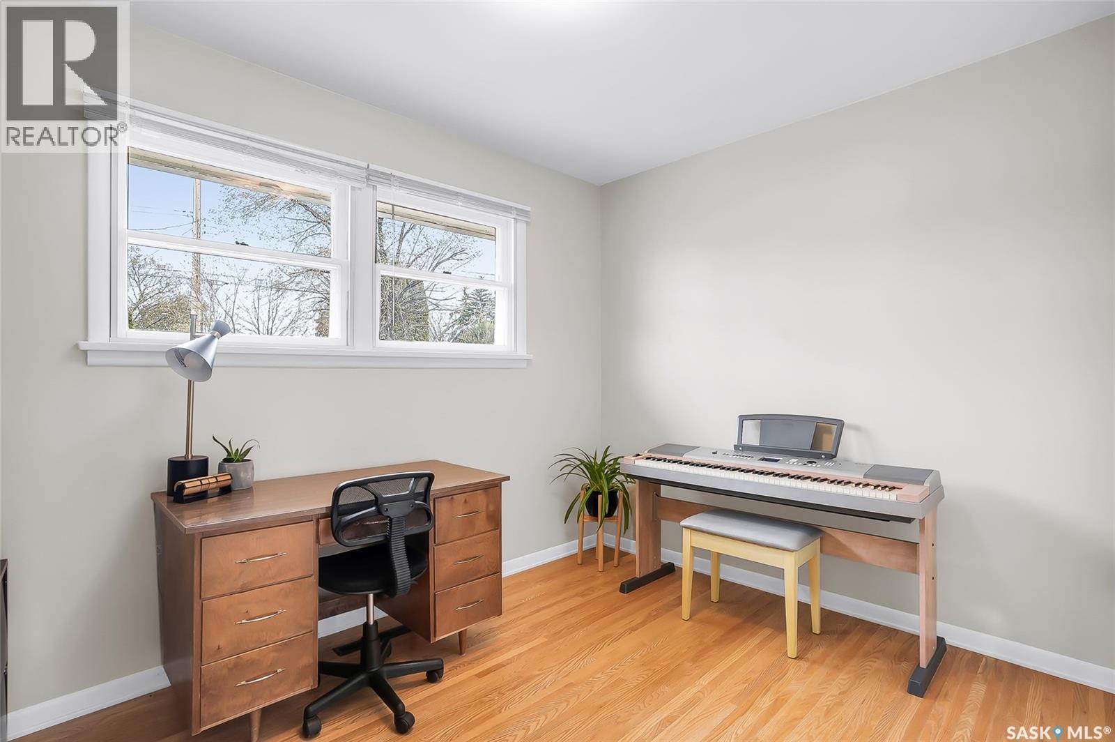 1601 Cumberland Avenue S, Saskatoon, SK - Indoor Photo Showing Office