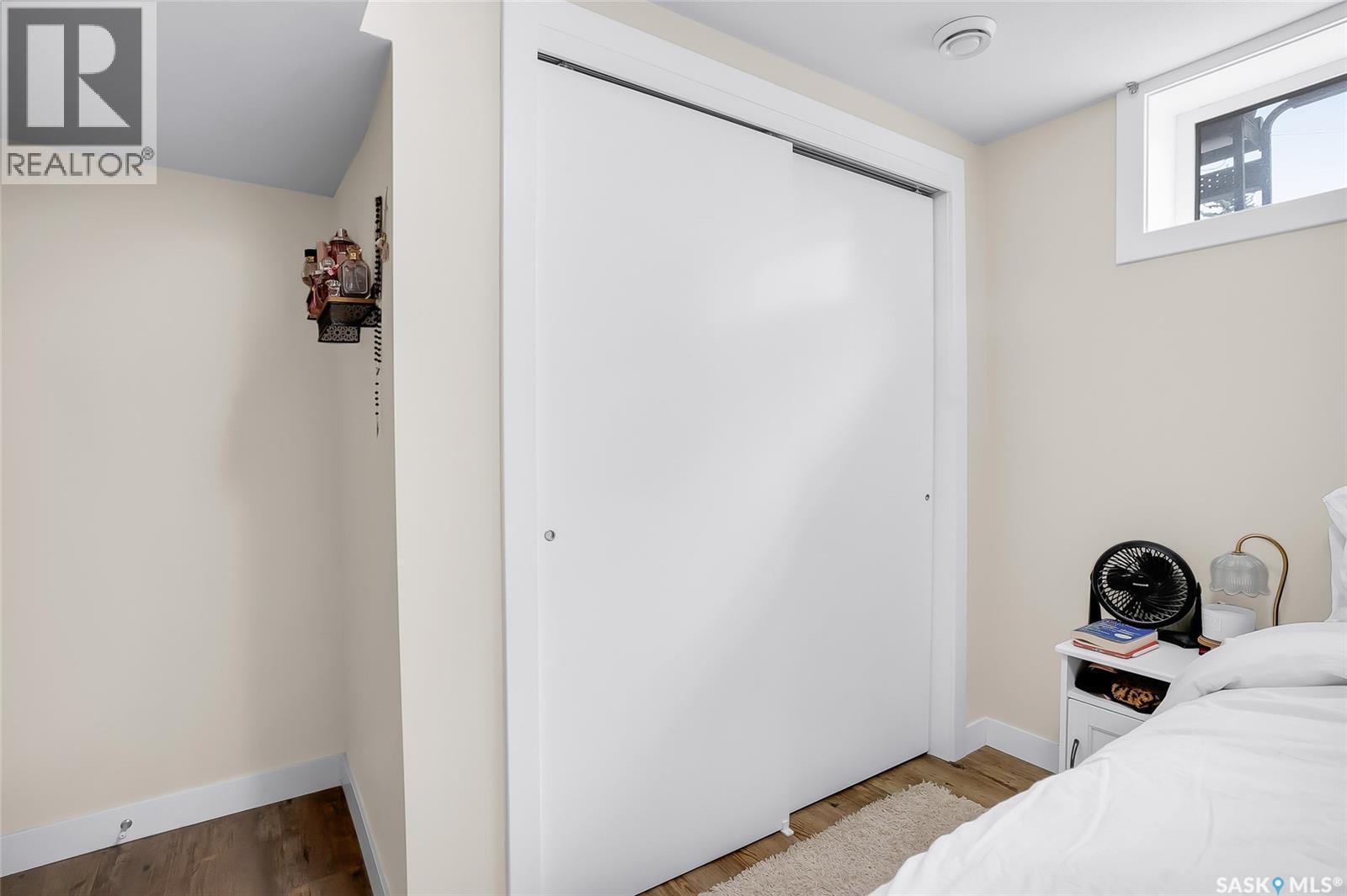 1601 Cumberland Avenue S, Saskatoon, SK - Indoor Photo Showing Bedroom