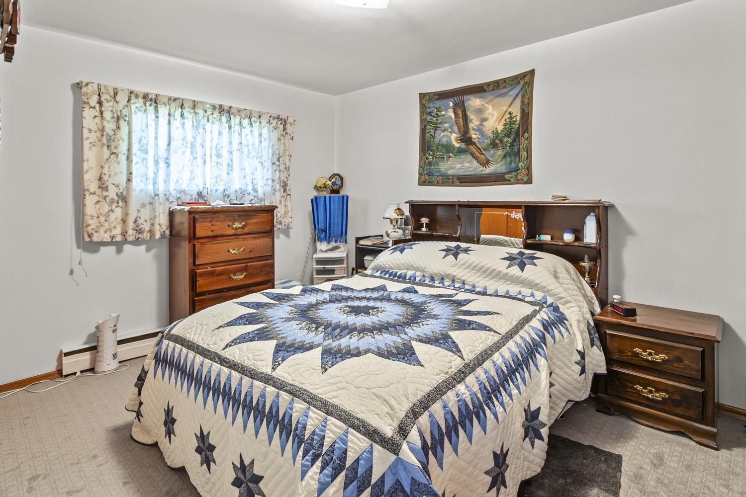 215 33Rd Avenue, Erickson, BC - Indoor Photo Showing Bedroom