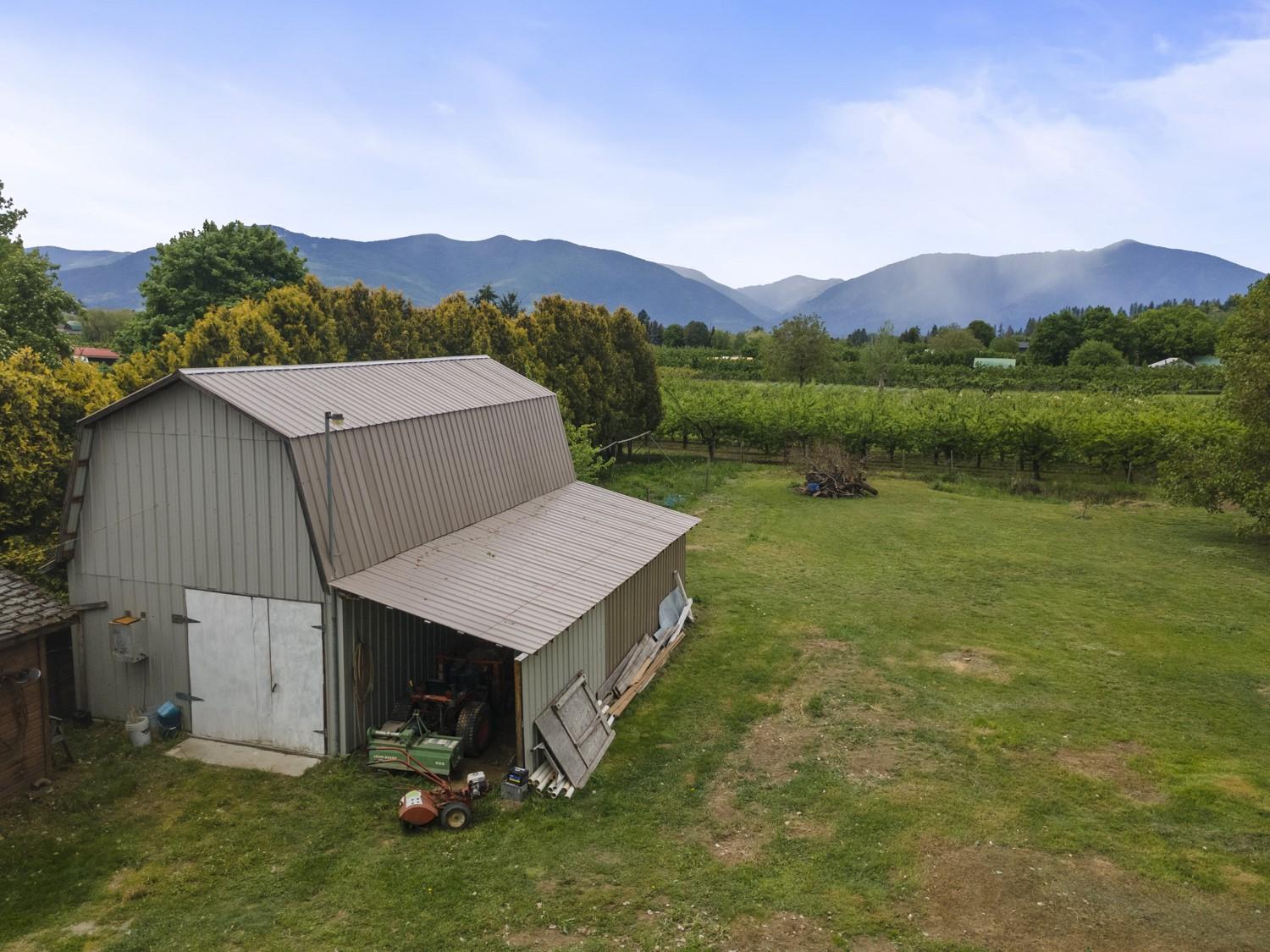 215 33Rd Avenue, Erickson, BC - Outdoor With View
