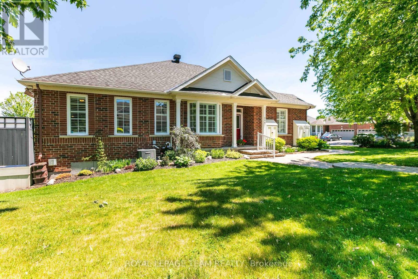 259 Cairnsmore Circle, Ottawa, ON