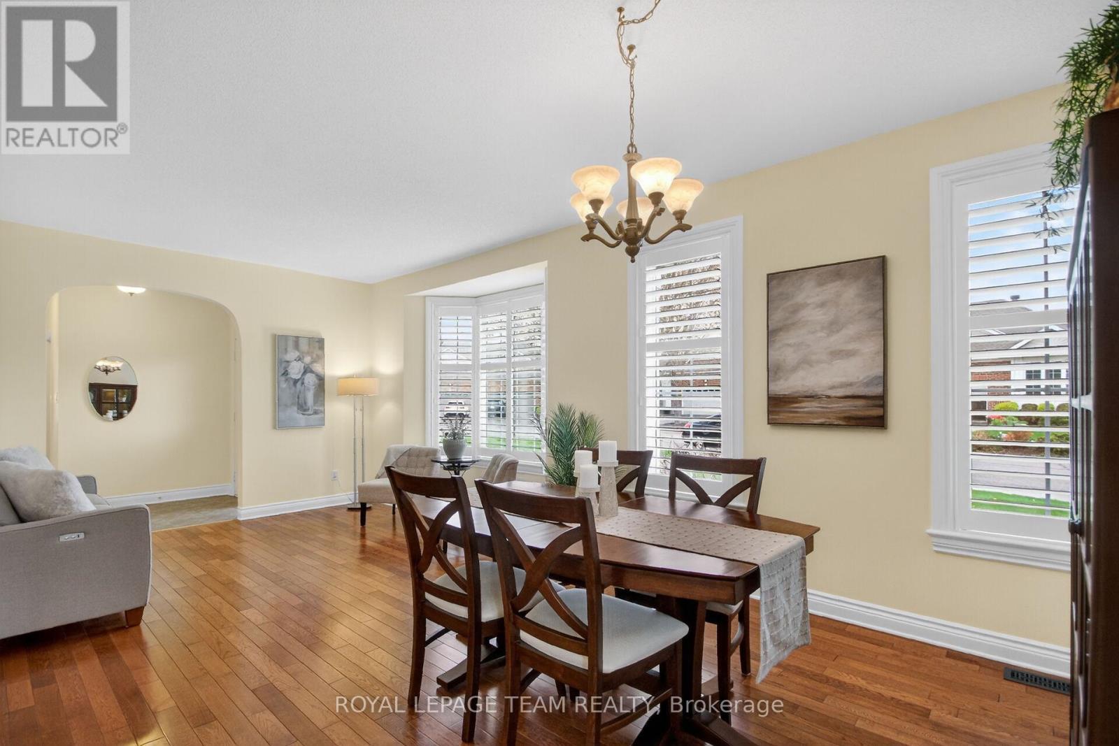 259 Cairnsmore Circle, Ottawa, ON