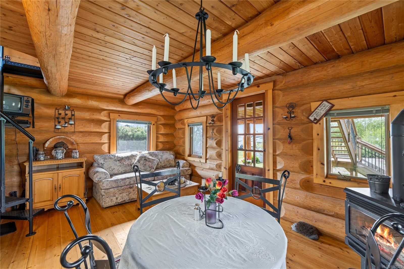 1082 Sixth Ave, Ucluelet, BC