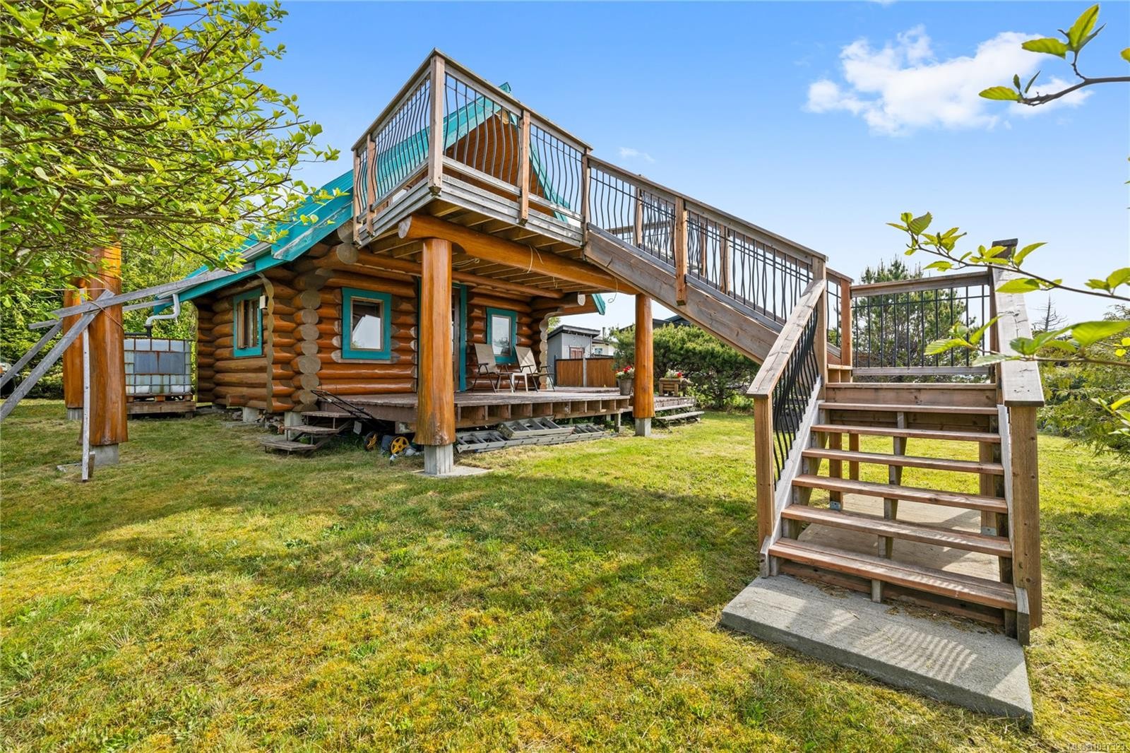 1082 Sixth Ave, Ucluelet, BC