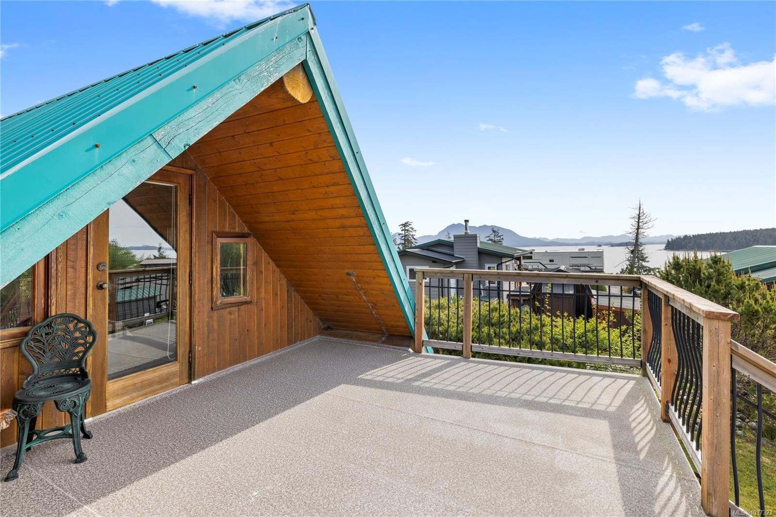 1082 Sixth Ave, Ucluelet, BC