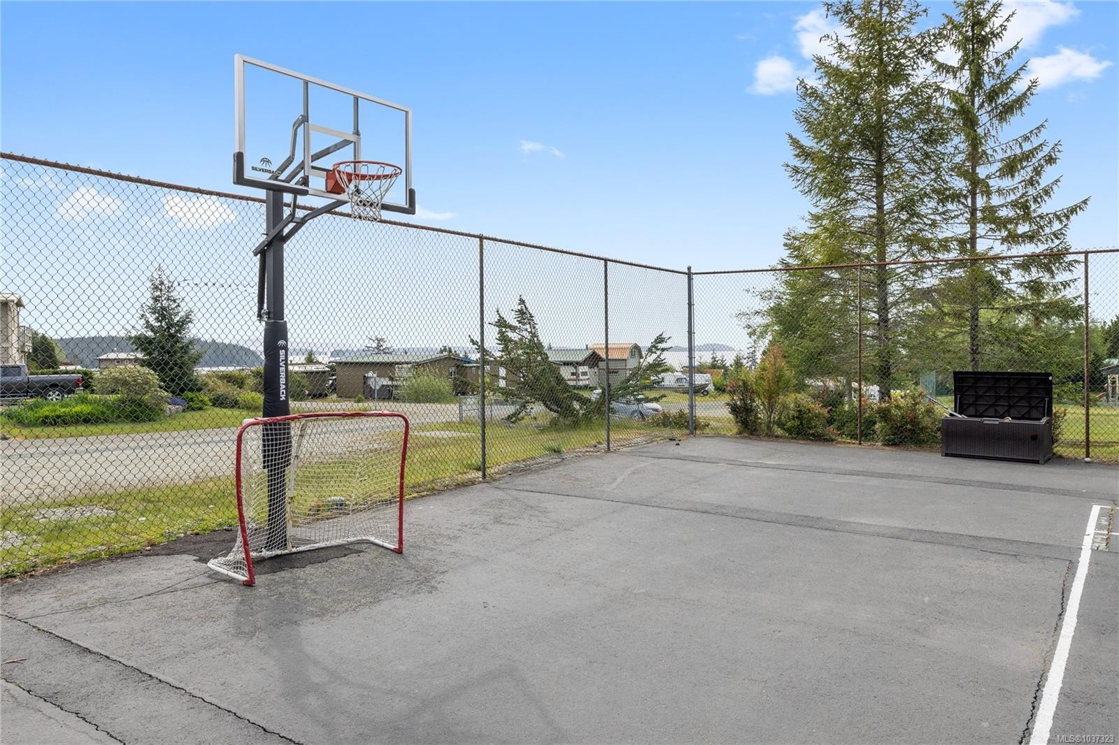 1082 Sixth Ave, Ucluelet, BC
