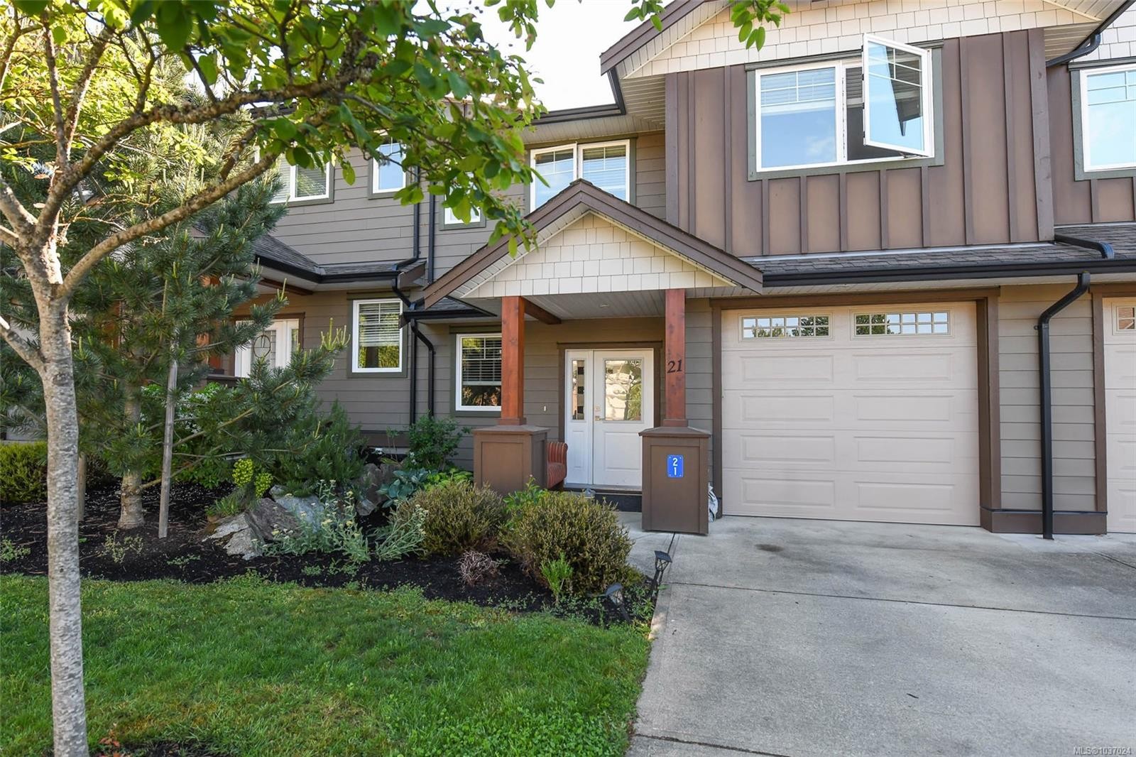 #21-2030 Wallace Ave, Comox, BC