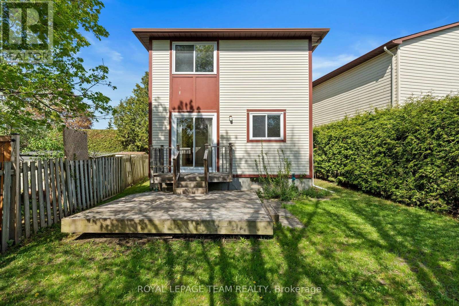 93 Hewitt Way, Ottawa, ON - Outdoor
