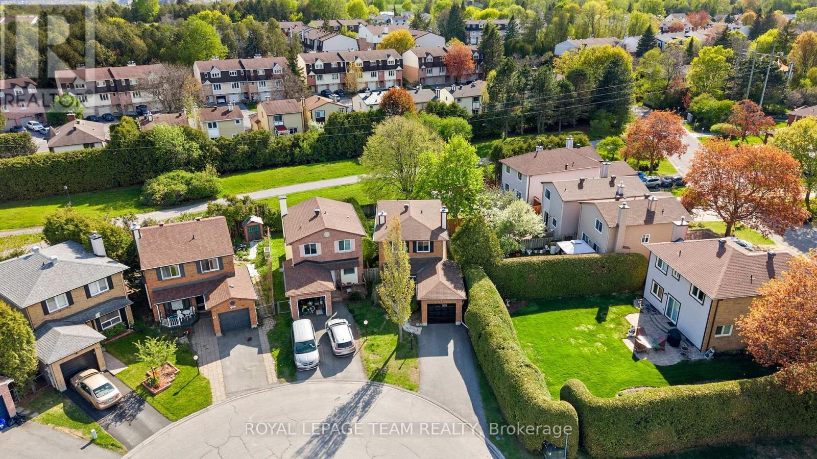 93 Hewitt Way, Ottawa, ON - Outdoor With View