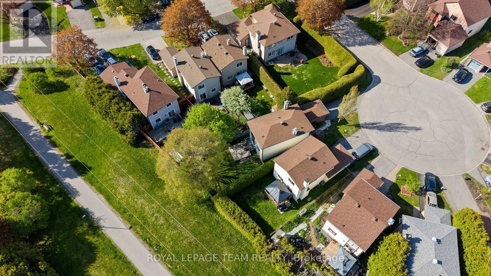 93 Hewitt Way, Ottawa, ON - Outdoor With View