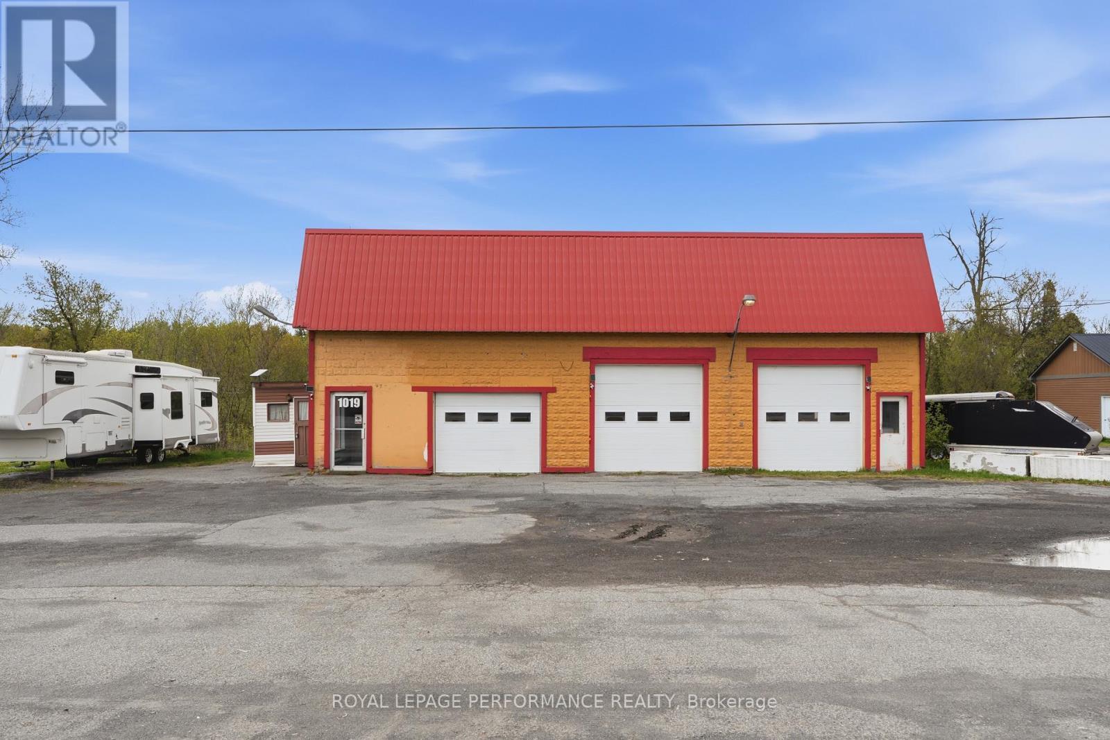 1019 County Rd 17 Road, Champlain, ON