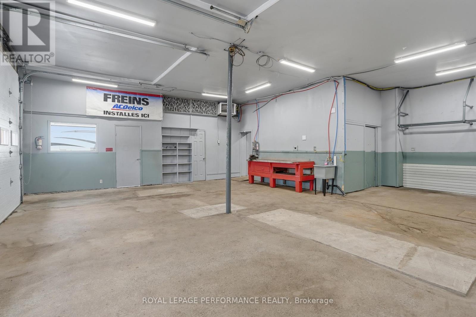 1019 County Rd 17 Road, Champlain, ON