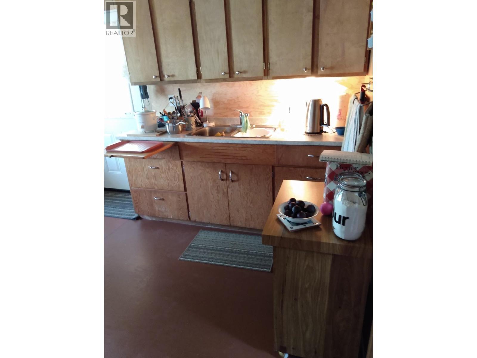 1903 Otter Road, Chilcotin, BC