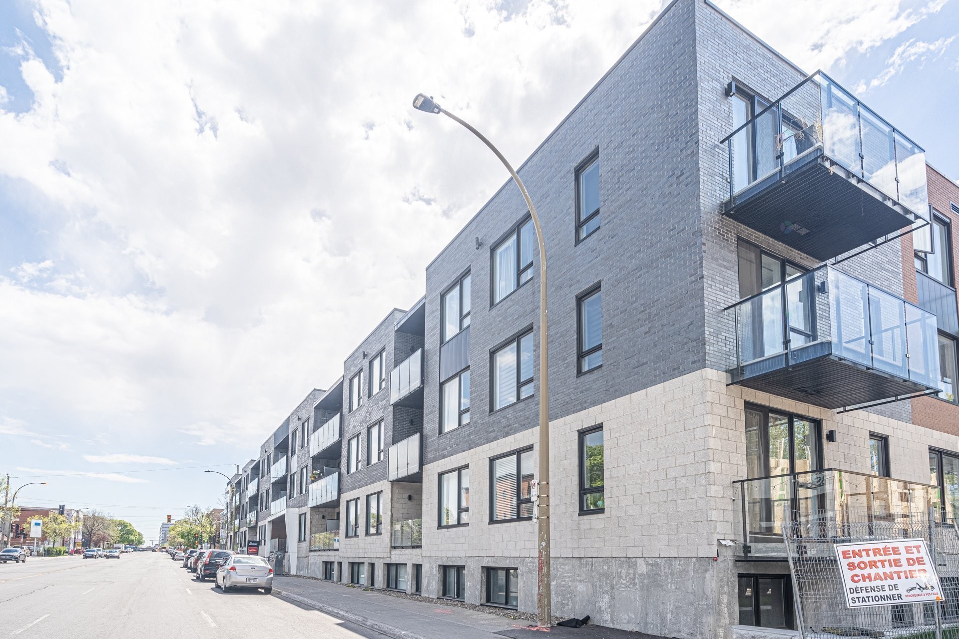 Exterior - 001-10150 Boul. St-Laurent, Montréal (Ahuntsic-Cartierville), QC - Outdoor