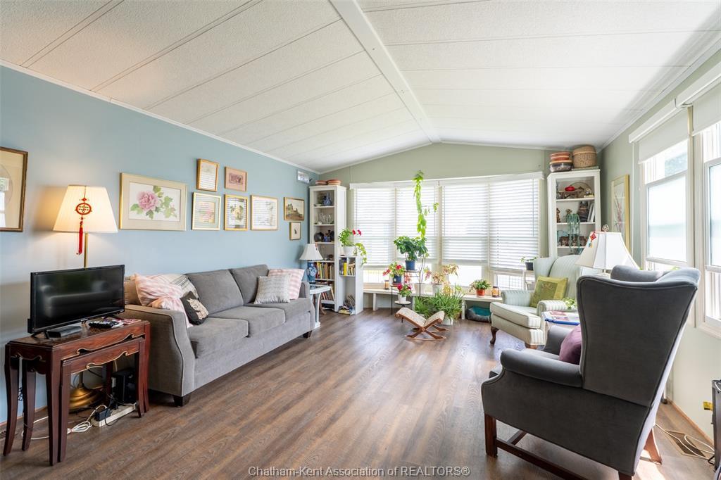 144 Dunkirk Drive, Chatham, ON