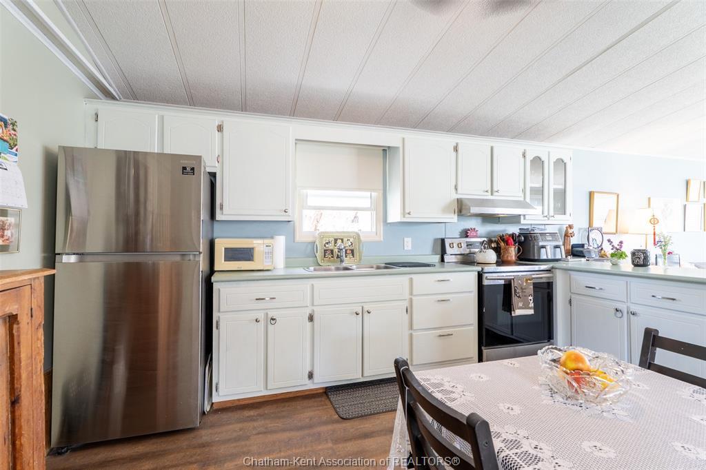 144 Dunkirk Drive, Chatham, ON