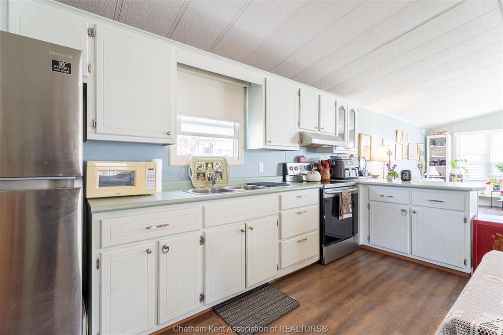 144 Dunkirk Drive, Chatham, ON
