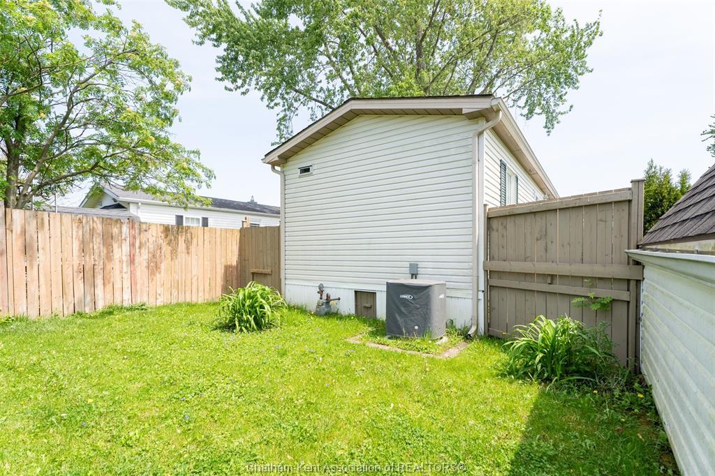 144 Dunkirk Drive, Chatham, ON