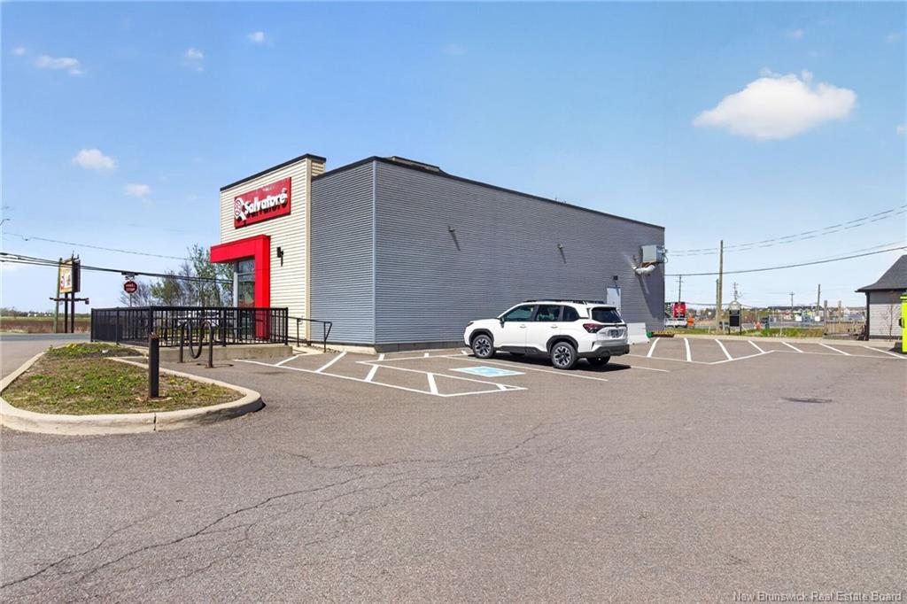 270 Amirault St, Dieppe, NB