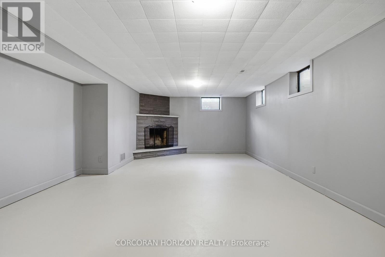 34 Yule Place, Kitchener, ON - Indoor Photo Showing Other Room