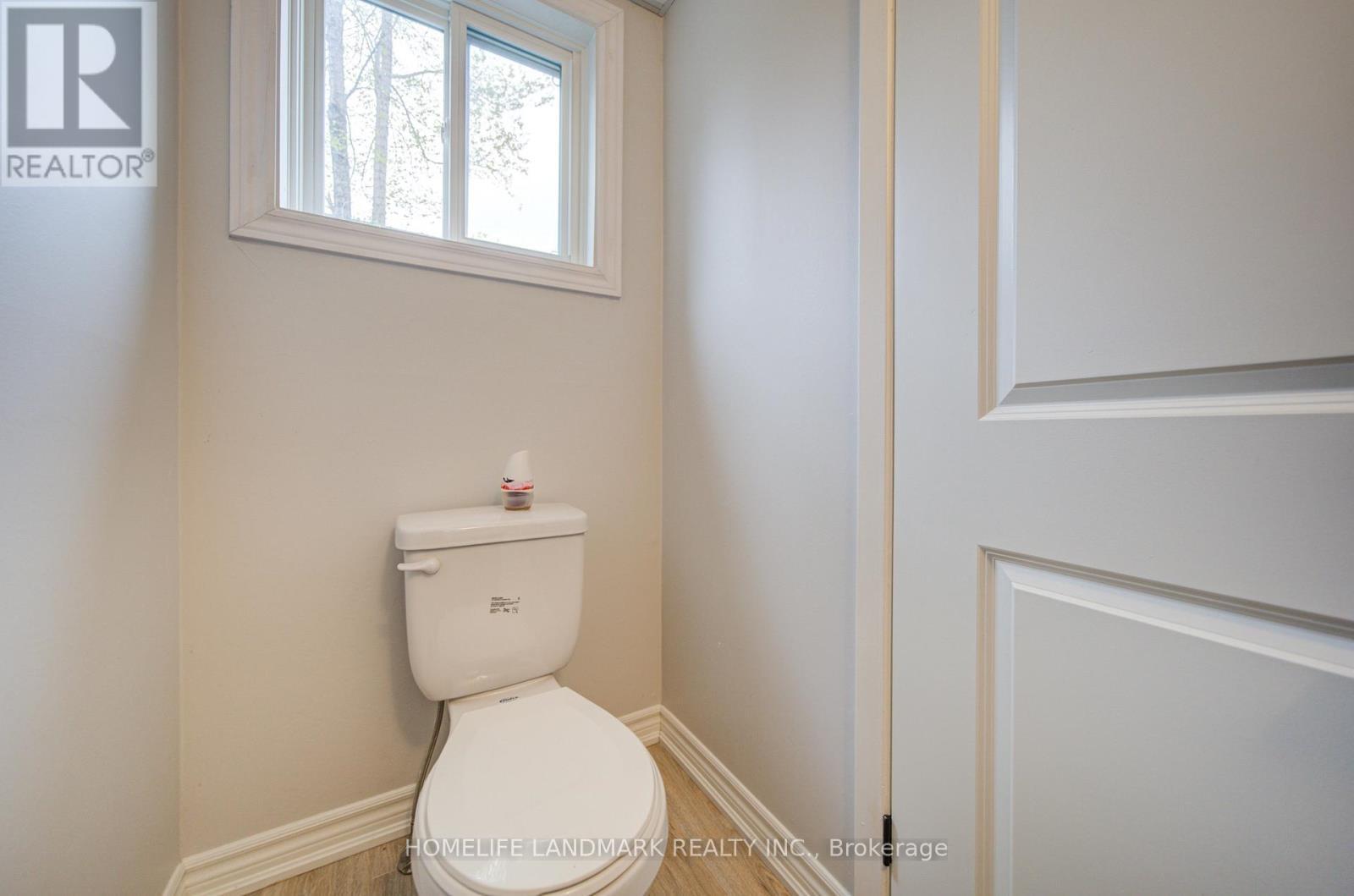 2532 Renzoni Road, Mississauga, ON - Indoor Photo Showing Bathroom