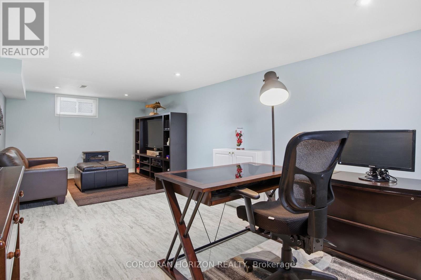 14 Lorne Crescent, Kitchener, ON - Indoor Photo Showing Office