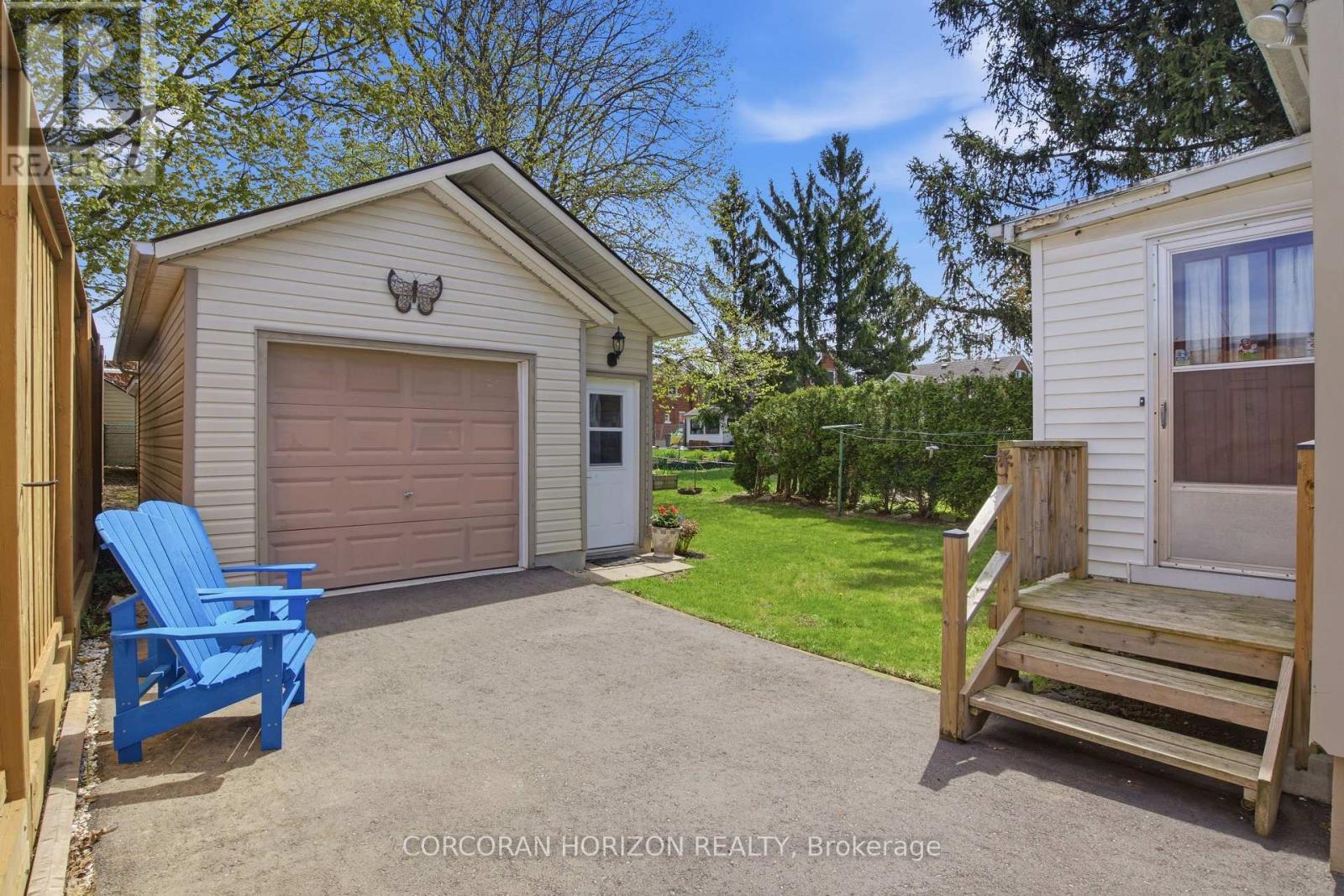 14 Lorne Crescent, Kitchener, ON - Outdoor With Exterior