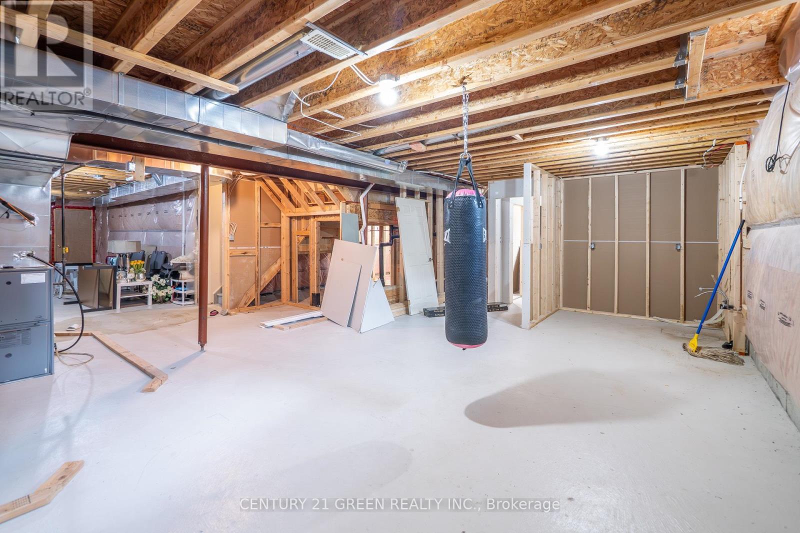 265 Scott Boulevard, Milton, ON - Indoor Photo Showing Basement