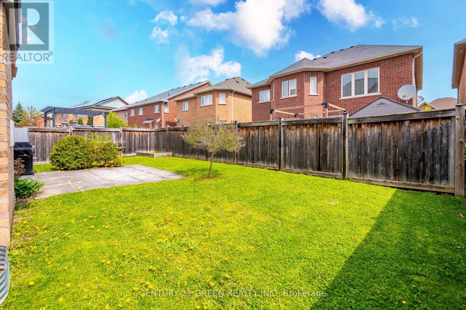 265 Scott Boulevard, Milton, ON - Outdoor