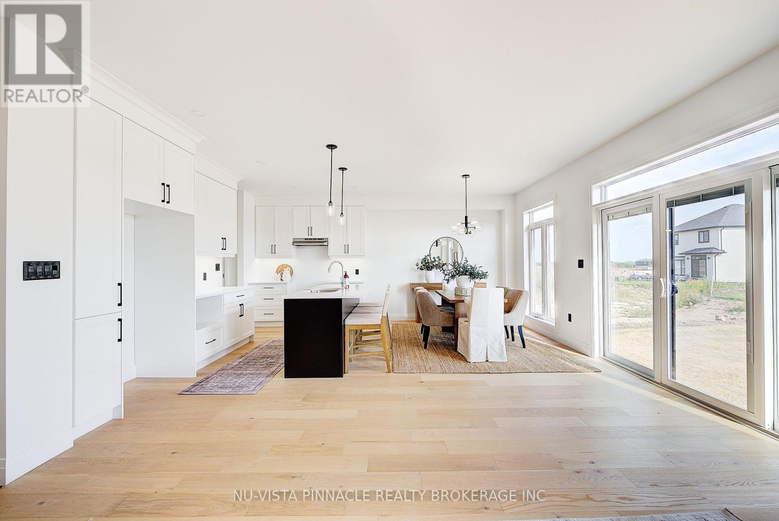 10 Woodmere Path, Middlesex Centre (Ilderton), ON - Indoor